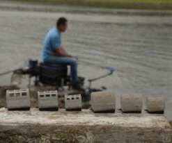 Cresta Plastic Cage Feeder -Guru Hengels Exporteren Winkel cresta plastic cage feeder 3