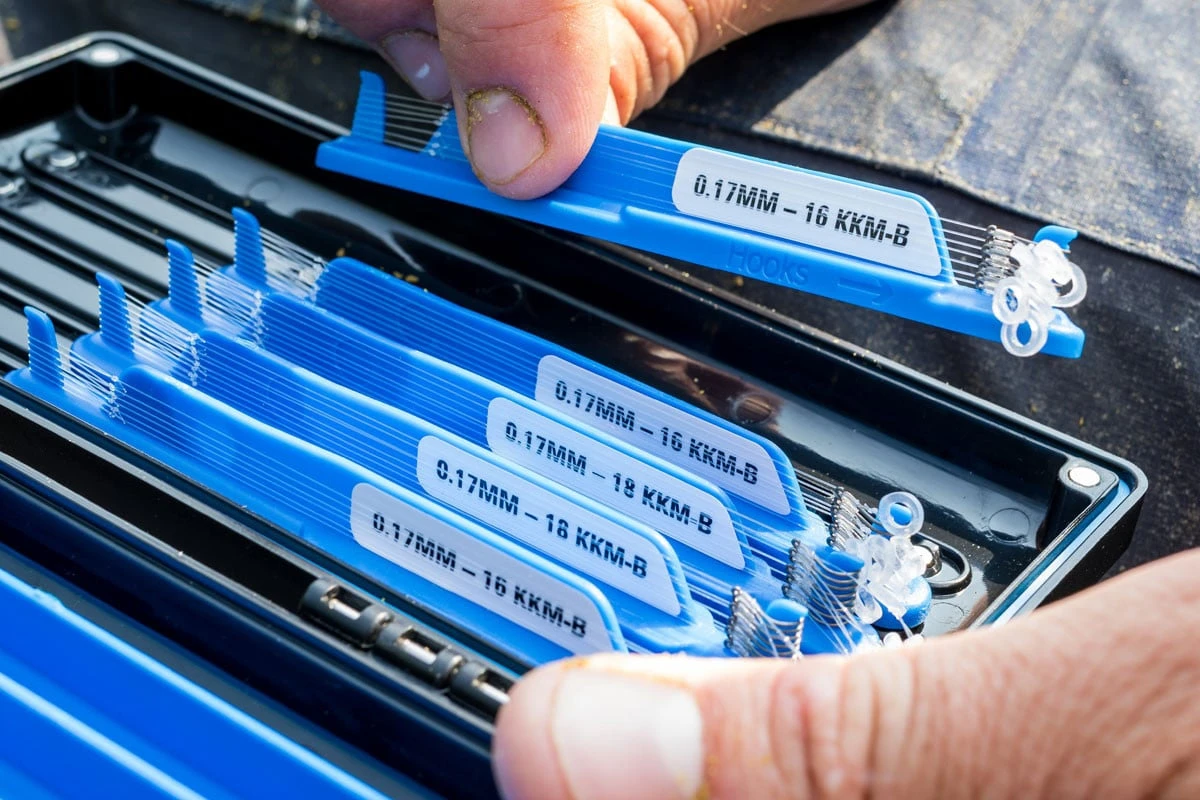 KKM-B Mag Store Banded Hair Rigs 4” 4 KKM-B Mag Store Banded Hair Rigs 4” - Afbeelding 4